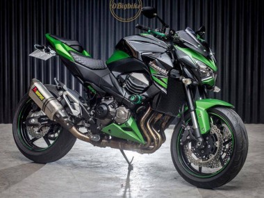 Carénages Moto Kawasaki Z800 2013-2018 - Vert Noir Brillant