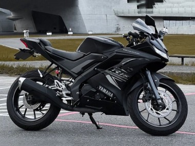 Carénages Moto Yamaha YZF R15 2018-2024 - Noir Mat